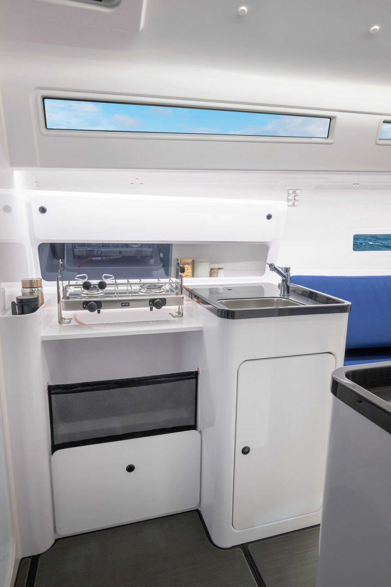 Beneteau First 36 SE Interior 4