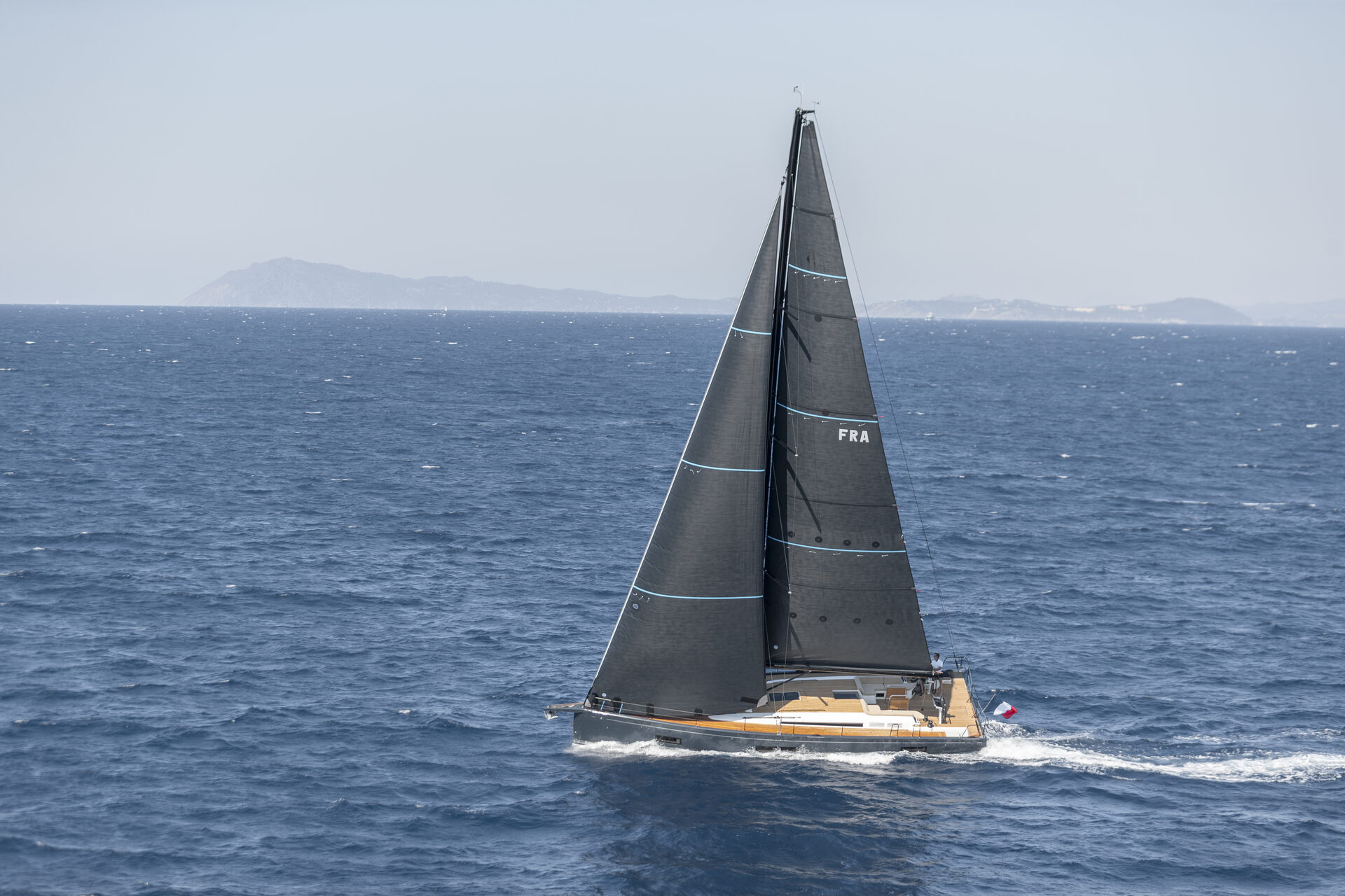 Beneteau First 53 Exterior 3